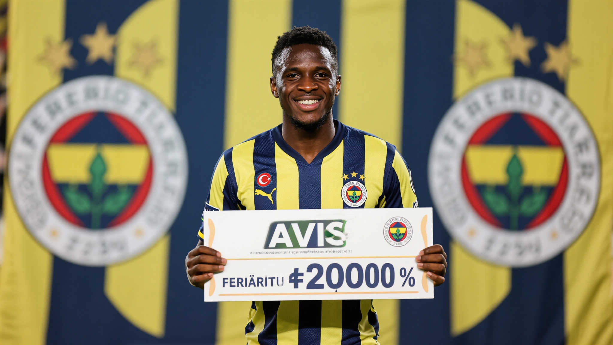 记者:费内巴切向戴维口头提出3年5500万欧合同,球员不着急决定 作为土超联赛中的传统劲旅,费内巴切近年来不断加强球